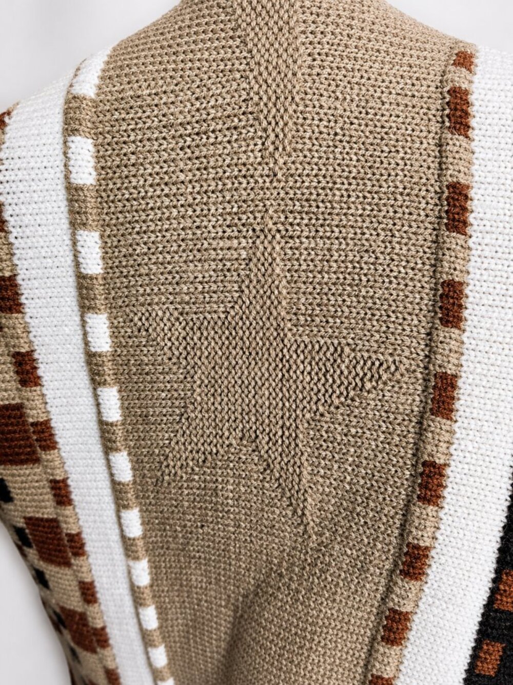 Bachrach Men’s XL Geometric Knit Sweater | Beige Black Brown Wool Blend - Picture 7 of 9